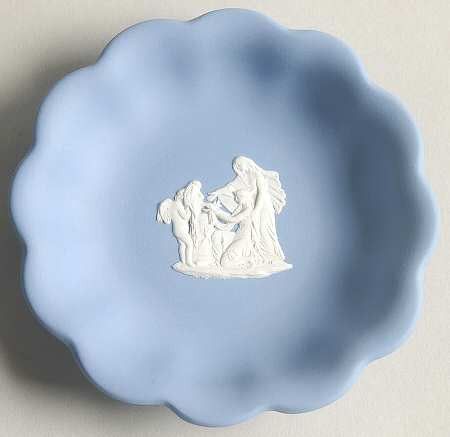 Cream Color on Lavender (Pale Blue) Jasperware Round Scalloped Compotier
