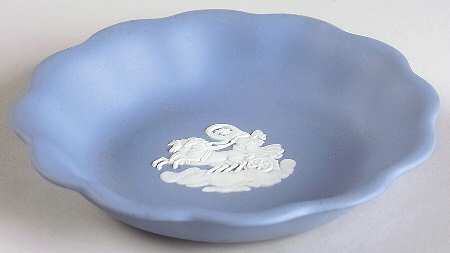 Cream Color on Lavender (Pale Blue) Jasperware Round Scalloped Compotier