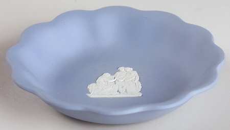 Cream Color on Lavender (Pale Blue) Jasperware Round Scalloped Compotier