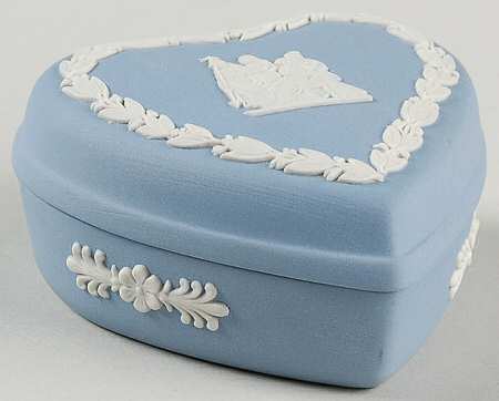 Cream Color on Lavender (Pale Blue) Jasperware Small Heart Shape Box & Lid