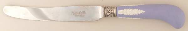 Cream Color on Lavender (Pale Blue) Jasperware Pastry Knife