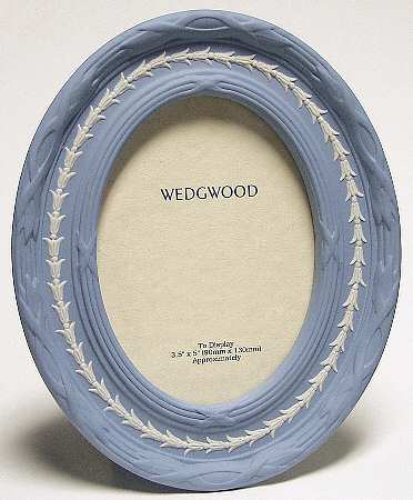 Cream Color on Lavender (Pale Blue) Jasperware 4" Picture Frame