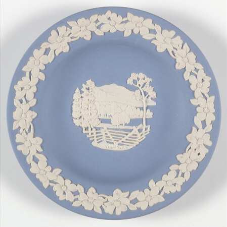 Cream Color on Lavender (Pale Blue) Jasperware Round Landmark Tray