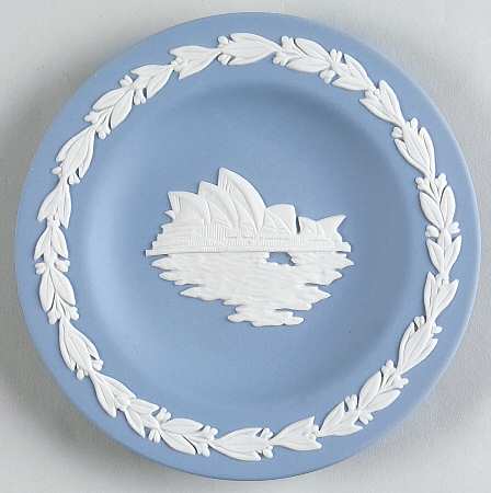 Cream Color on Lavender (Pale Blue) Jasperware 4" Round Tray
