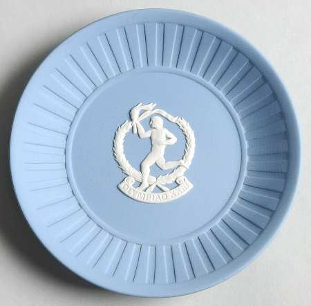 Cream Color on Lavender (Pale Blue) Jasperware 4" Round Fluted Tray