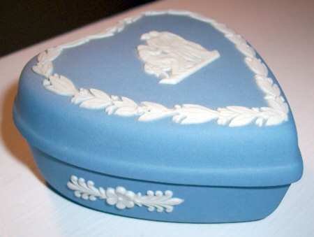Cream Color on Lavender (Pale Blue) Jasperware 5" Heart Shape Box & Lid