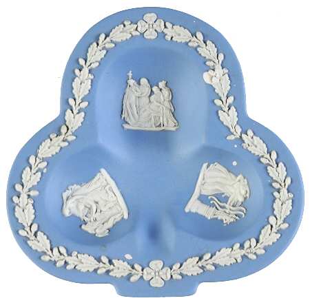 Cream Color on Lavender (Pale Blue) Jasperware Small Club Shape Ashtray