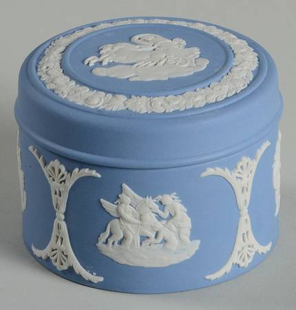 Cream Color on Lavender (Pale Blue) Jasperware 2" Round Box & Lid