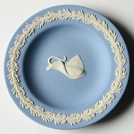 Cream Color on Lavender (Pale Blue) Jasperware Round Animal Tray