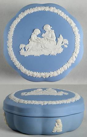 Cream Color on Lavender (Pale Blue) Jasperware Large Scalloped Candy Box & Lid