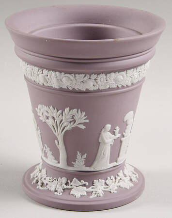 Cream Color on Lilac Jasperware Vase No Grid/Frog