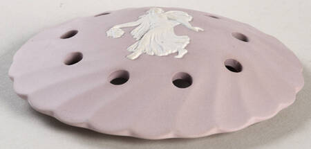 Cream Color on Lilac Jasperware Potpourri Box, Lid Only