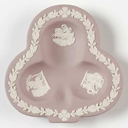 Cream Color on Lilac Jasperware Small Club Shape Ashtray