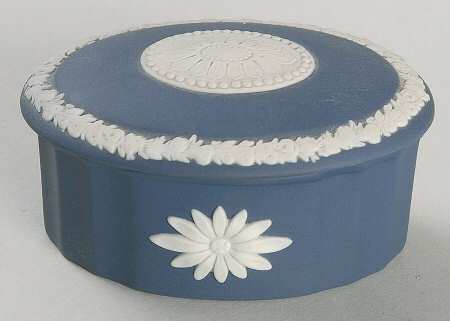 Cream Color on Portland Blue Jasperware Camilla Box with Lid