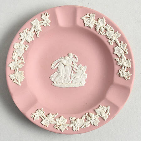 Cream Color on Pink Jasperware 3 Slot Round Ashtray