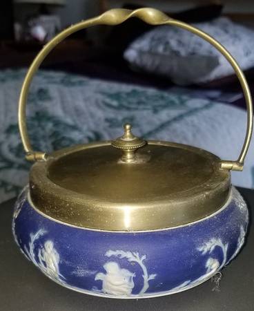 Cream Color on Wedgwood Blue Jasperware Round Covered Butter & Metal Lid