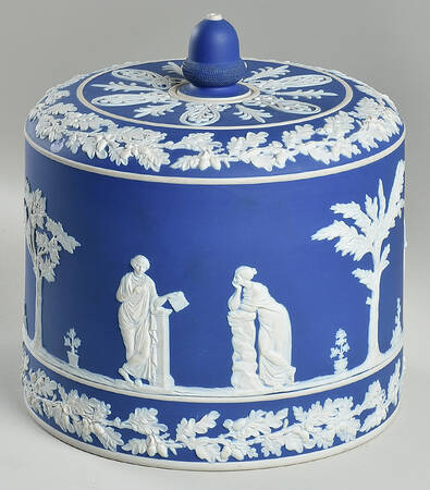 Cream Color on Wedgwood Blue Jasperware Lid for Round Cheese Dish