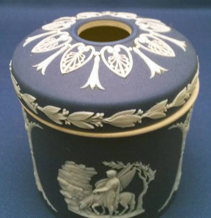 Cream Color on Wedgwood Blue Jasperware Hair Receiver & Lid
