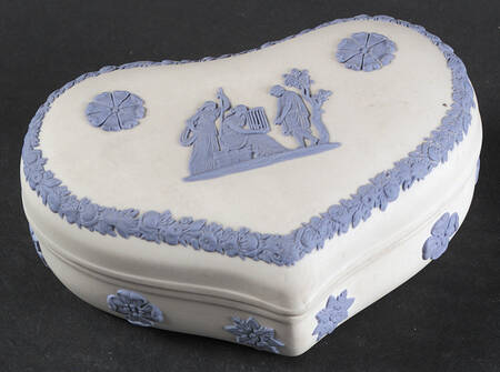 Lavender (Pale Blue) on Cream Color Jasperware Heart Shape Box & Lid