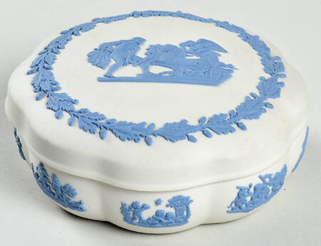 Lavender (Pale Blue) on Cream Color Jasperware Large Scalloped Candy Box & Lid
