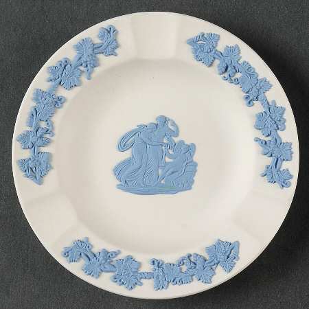 Lavender (Pale Blue) on Cream Color Jasperware 3 Slot Round Ashtray