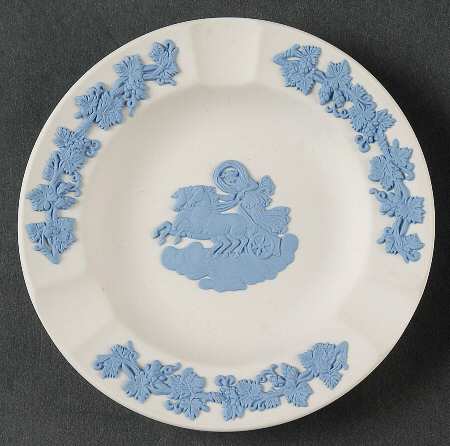 Lavender (Pale Blue) on Cream Color Jasperware 3 Slot Round Ashtray