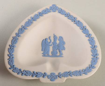 Lavender (Pale Blue) on Cream Color Jasperware Small Spade Shape Ashtray