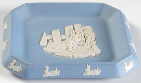Peter Rabbit on Lavender Jasperware 4" Square Tray