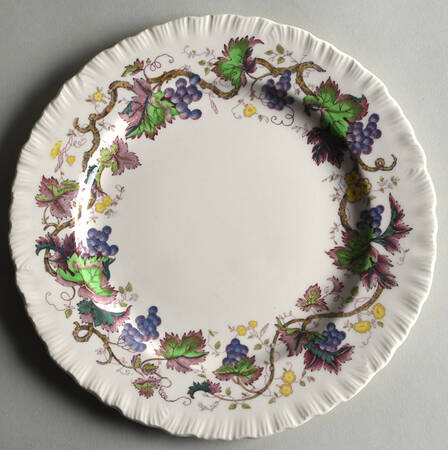 Jefferson Vine Luncheon Plate