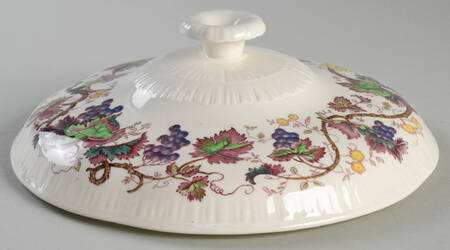 Jefferson Vine Lid for Round Vegetable