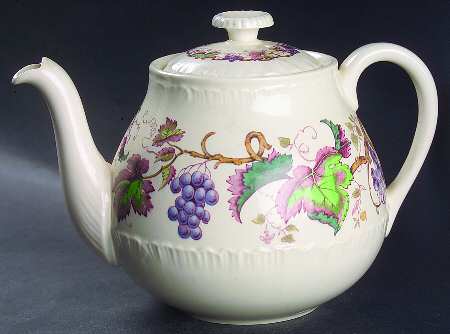 Jefferson Vine Teapot & Lid