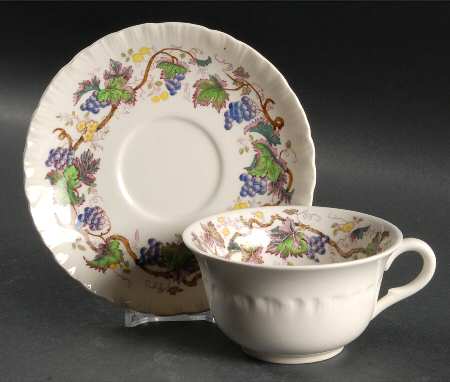 Jefferson Vine Flat Cup & Saucer Set