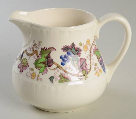 Jefferson Vine 18 Oz Pitcher
