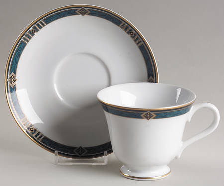 Kenyon Footed Cup & Saucer Set