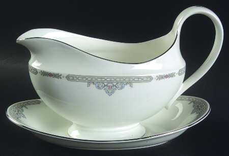 Kingsgate Gravy Boat & Underplate