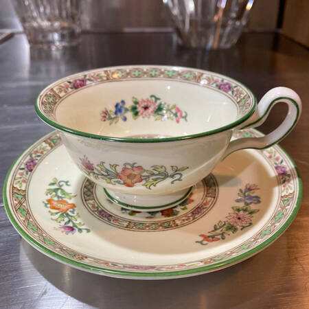 Kutani Crane Peony Shape Footed Cup & Saucer Set