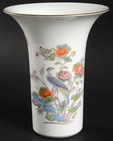 Kutani Crane 7" Vase