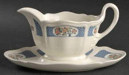 Kyoto Gravy Boat with Attached Underplate