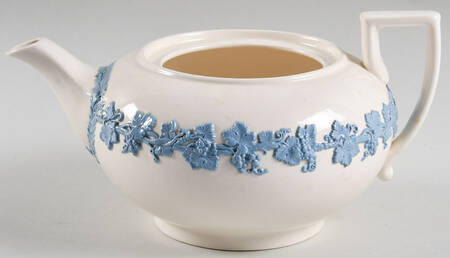 Lavender on Cream Color (Plain) Teapot No Lid