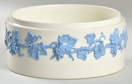 Lavender on Cream Color (Plain) Large Spiked Knob Box No Lid