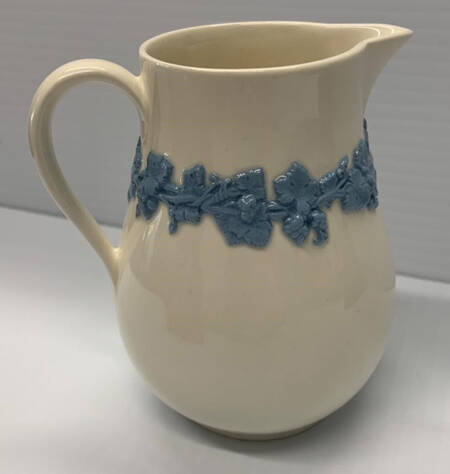 Lavender on Cream Color (Plain) Creamer