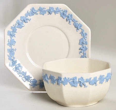 Lavender on Cream Color (Plain) Mayonnaise & Underplate