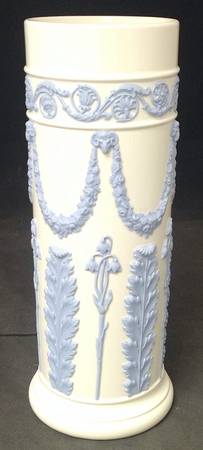 Lavender on Cream Color (Plain) Spill Vase
