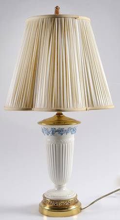 Lavender on Cream Color (Plain) 23" Electric Lamp & Shade