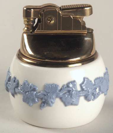 Lavender on Cream Color (Plain) Cigarette Lighter