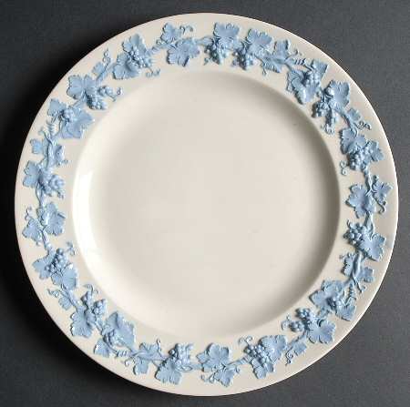 Lavender on Cream Color (Plain) Dinner Plate