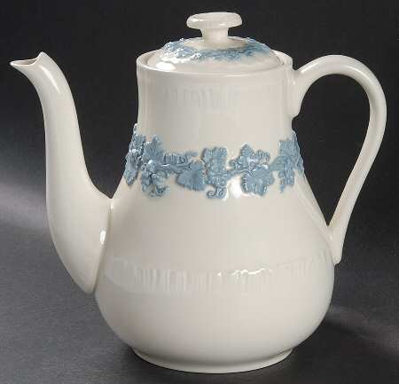 Lavender on Cream Color (Shell Edge) Coffee Pot & Lid