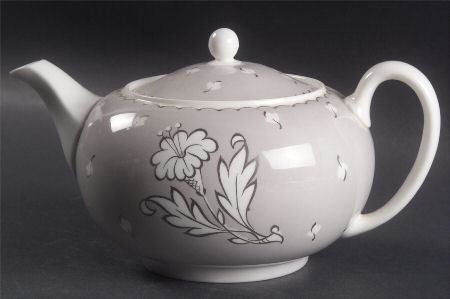 Lady Jane Grey Teapot & Lid