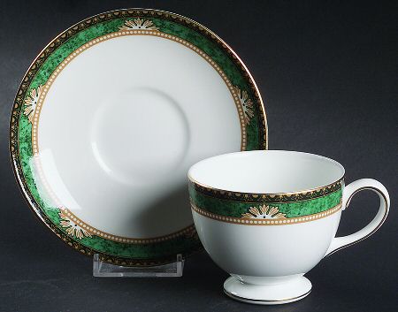Lambourn Footed Cup & Saucer Set