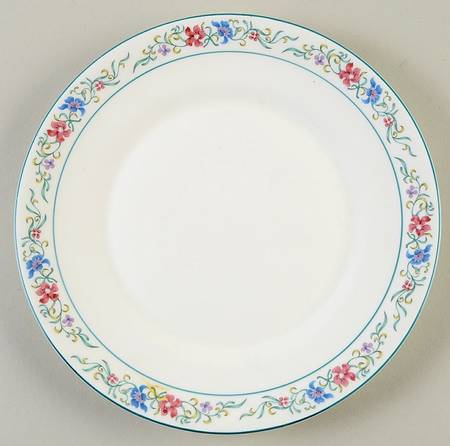 Lausanne Luncheon Plate
